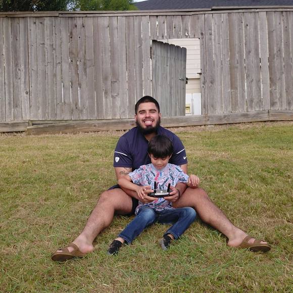 Meet your Posher, Cesar - Picture 1 of 1